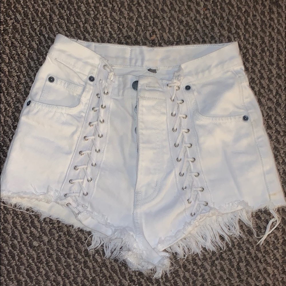 White carmar lace up tie up shorts white